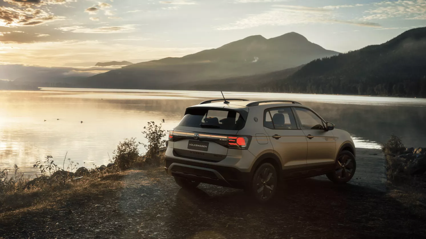 Archivo: t-cross-lateral-playa.webp - T-Cross lateral en playa